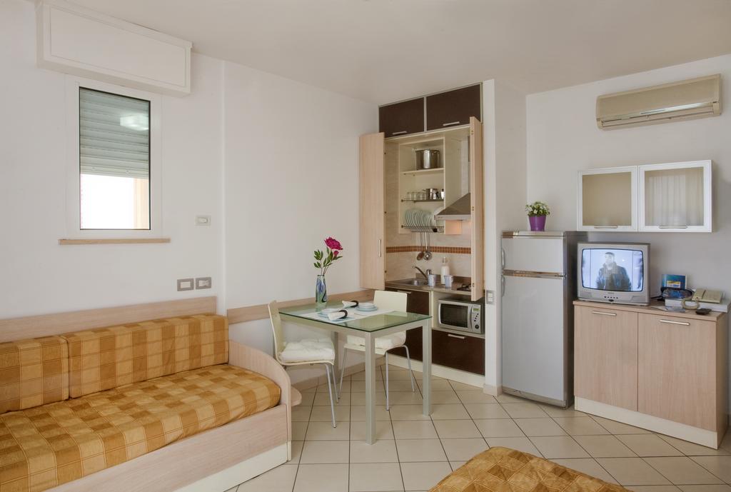 Residence Il Tulipano Ριτσόνε Εξωτερικό φωτογραφία