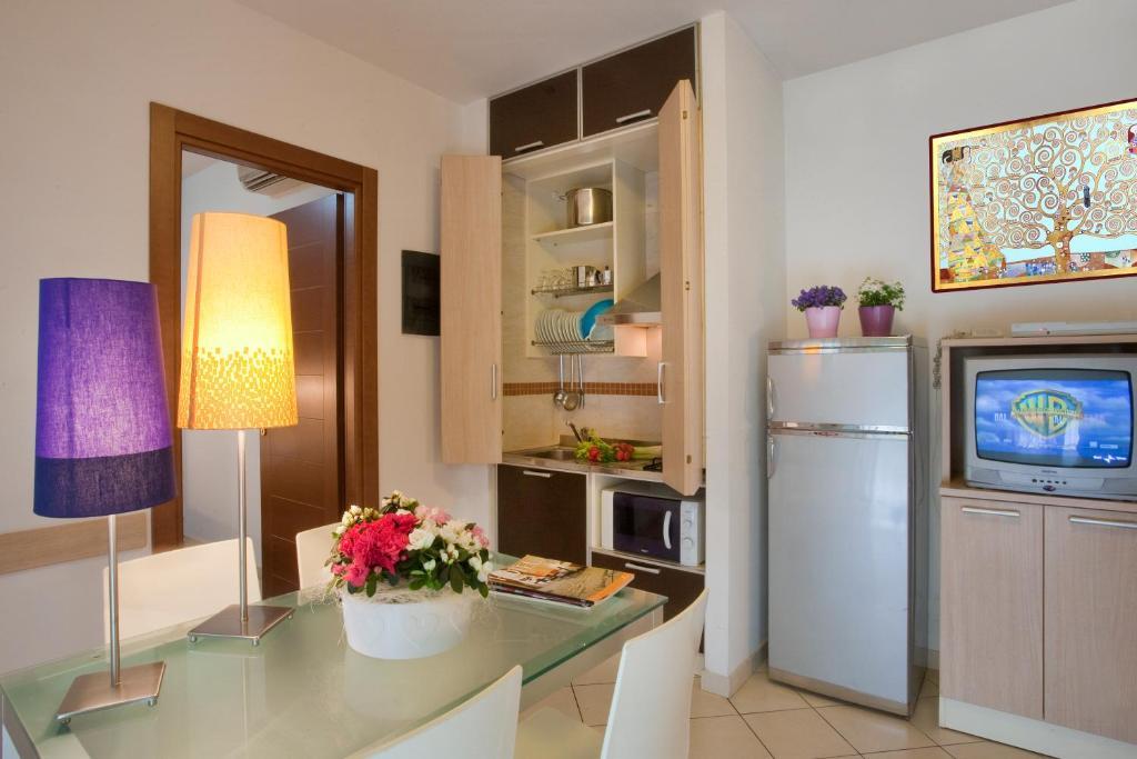 Residence Il Tulipano Ριτσόνε Δωμάτιο φωτογραφία