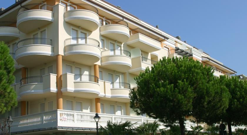 Residence Il Tulipano Ριτσόνε Εξωτερικό φωτογραφία